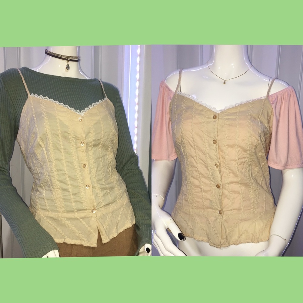 🌻Cute Button Up Top🌻